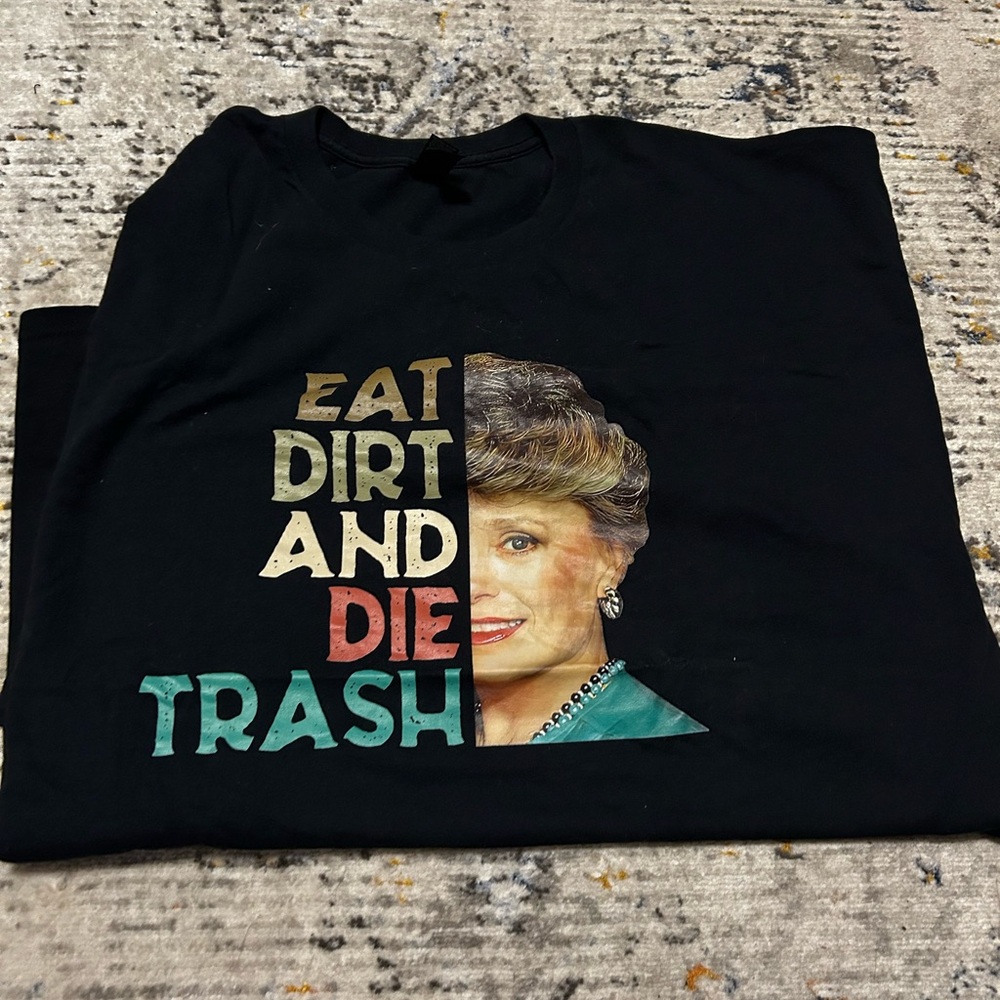 Gildan Black Heavy Cotton T-Shirt